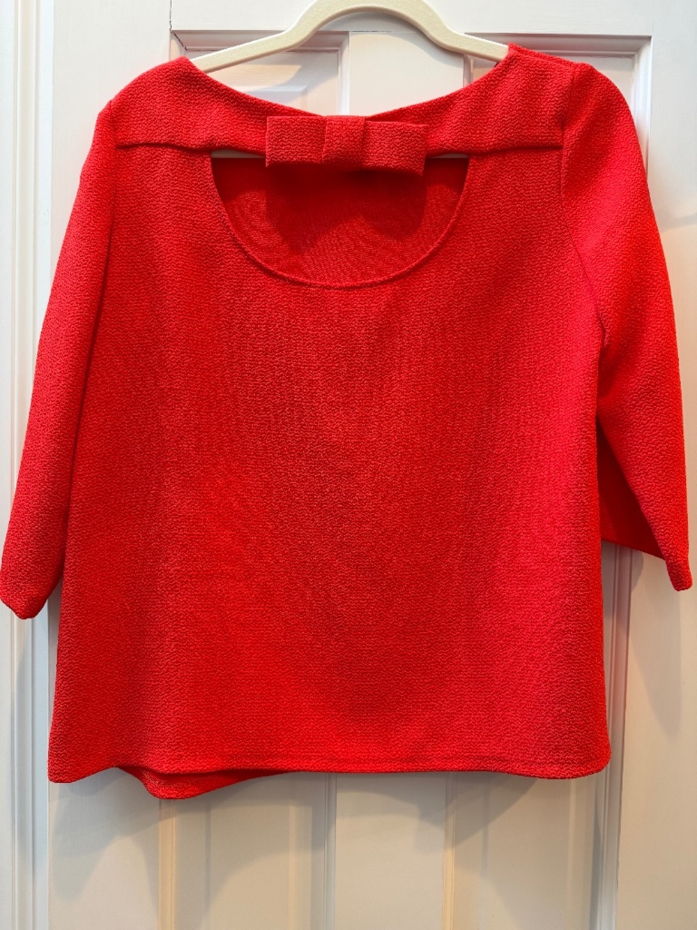 Claude Pierlot top with back bow
